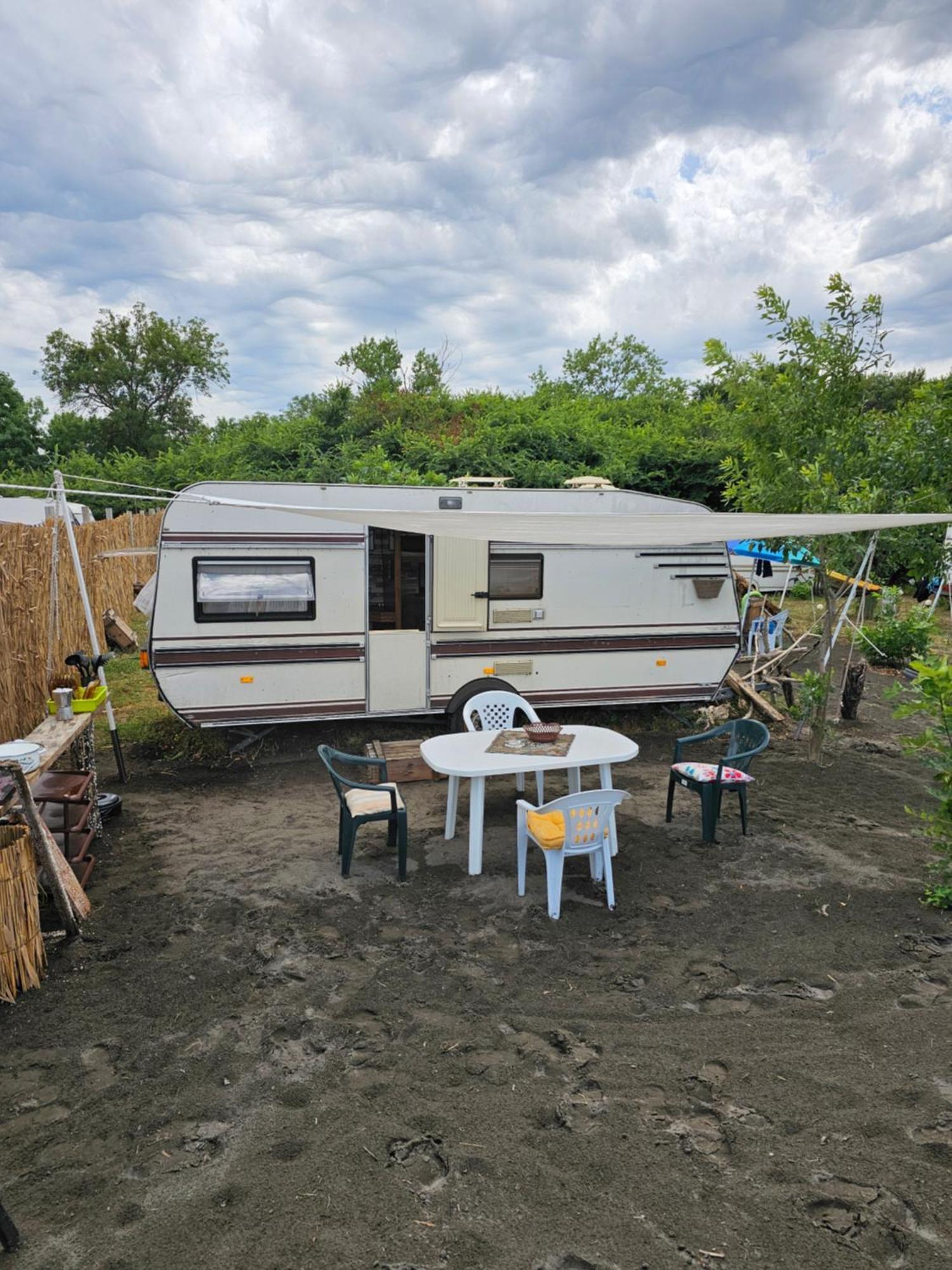 Beachfront Caravans เชอร์โนโมเรทส์ ภายนอก รูปภาพ