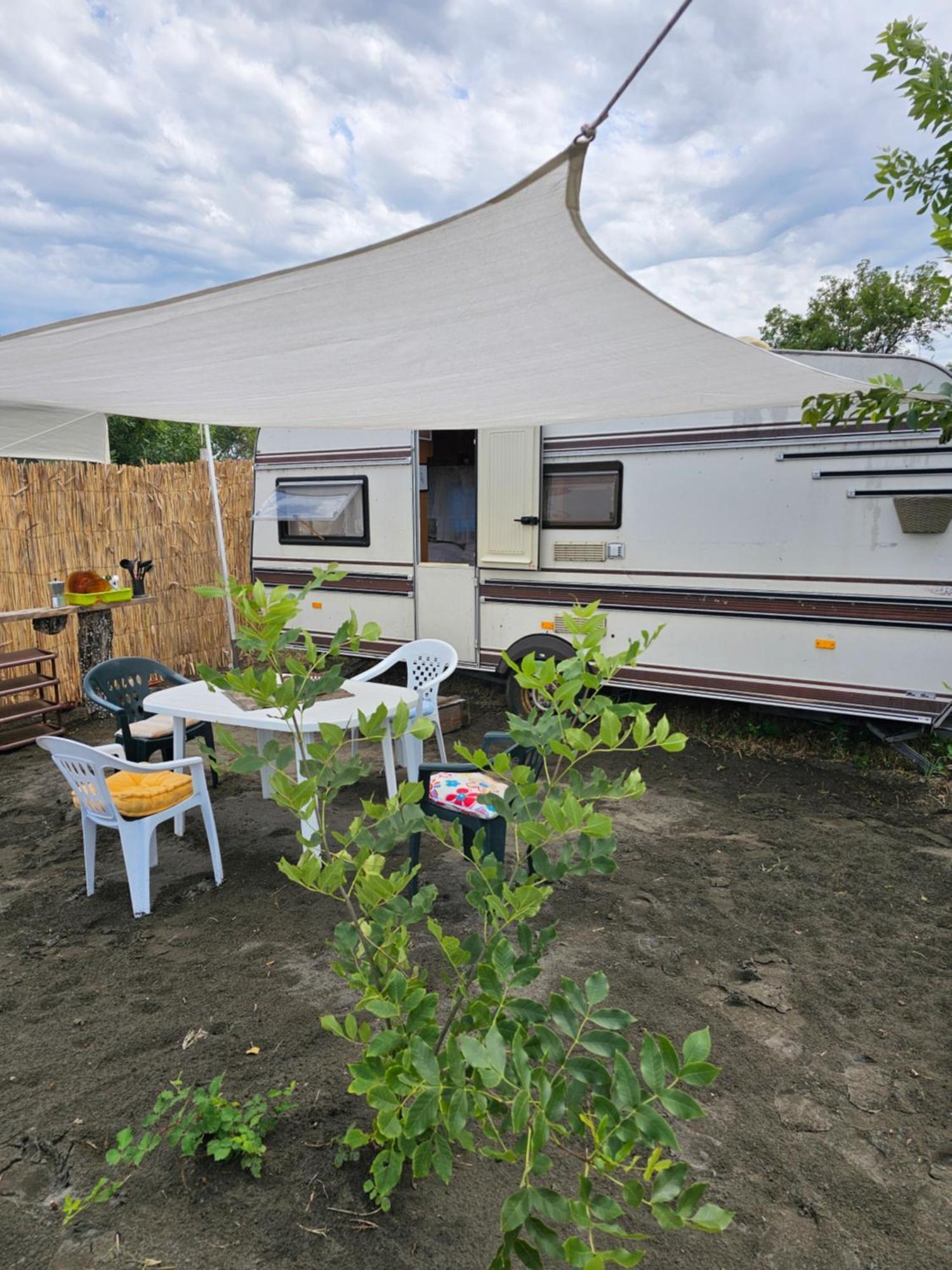 Beachfront Caravans เชอร์โนโมเรทส์ ภายนอก รูปภาพ