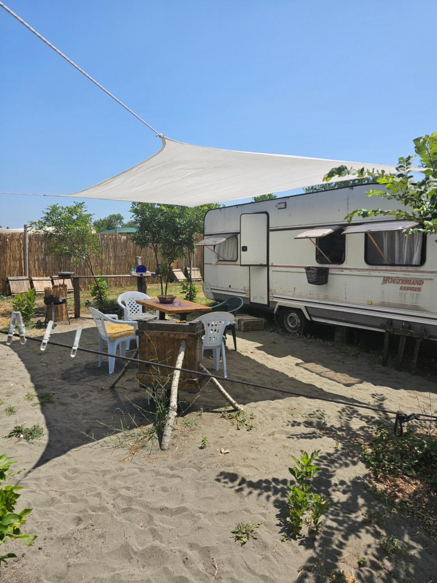 Beachfront Caravans เชอร์โนโมเรทส์ ภายนอก รูปภาพ